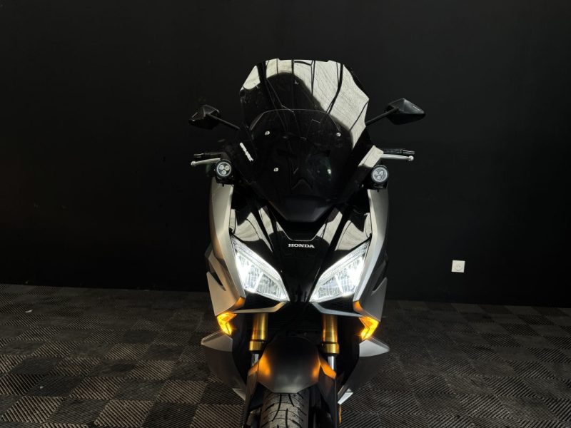 HONDA FORZA 750 de 2022