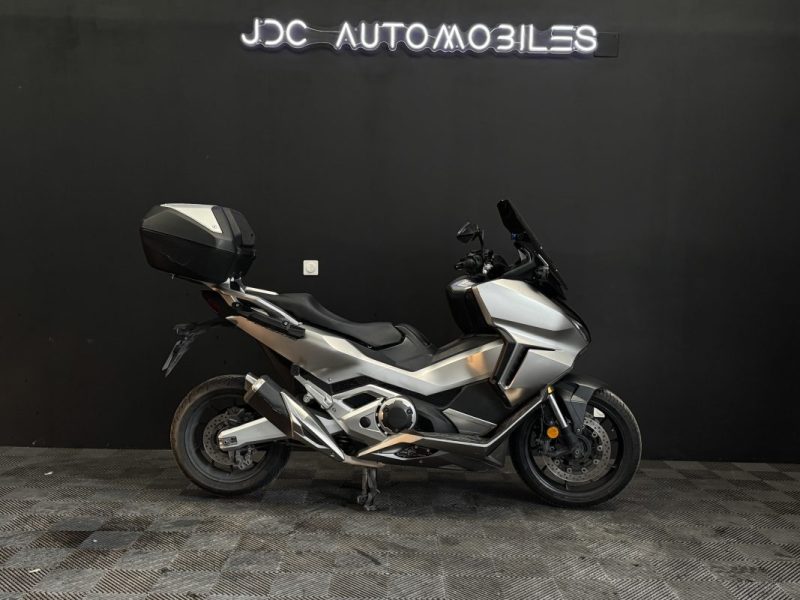 HONDA FORZA 750 de 2022