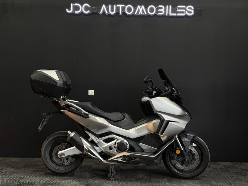 HONDA FORZA 750 de 2022