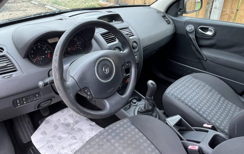 RENAULT MEGANE PACK AUTHENTIQUE 1.6 16V 2007