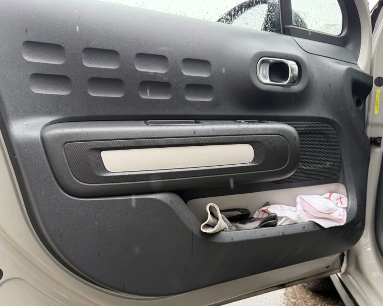 CITROEN C3 1.2 82ch FEEL -  APPLE & ANDROID CARPLAY - Siège Chauffant - DISTRIBUTION NEUVE