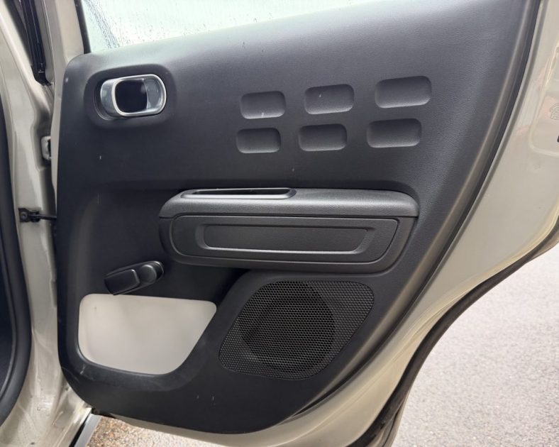 CITROEN C3 1.2 82ch FEEL -  APPLE & ANDROID CARPLAY - Siège Chauffant - DISTRIBUTION NEUVE