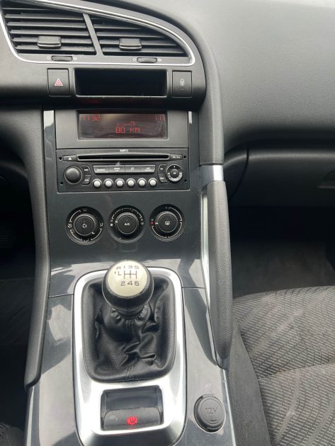 PEUGEOT 3008 1.6 HDI 110CV FELINE 
