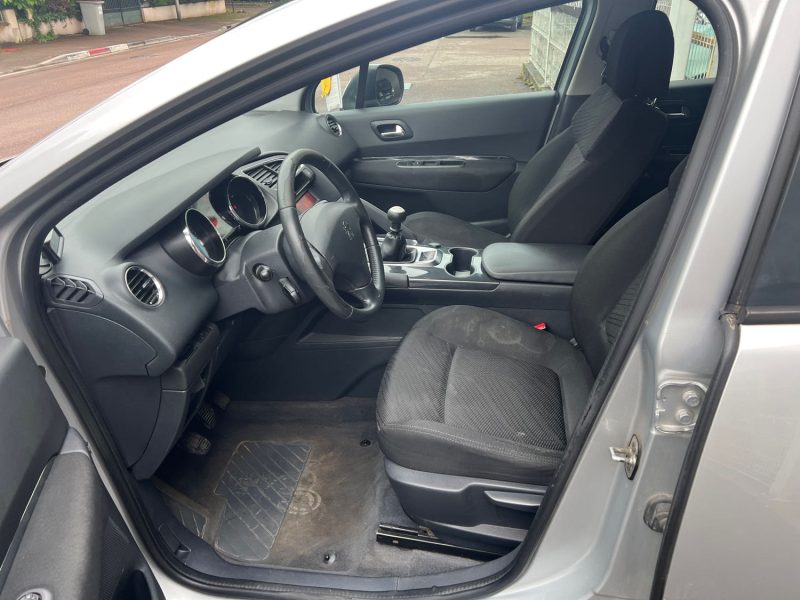 PEUGEOT 3008 1.6 HDI 110CV FELINE 
