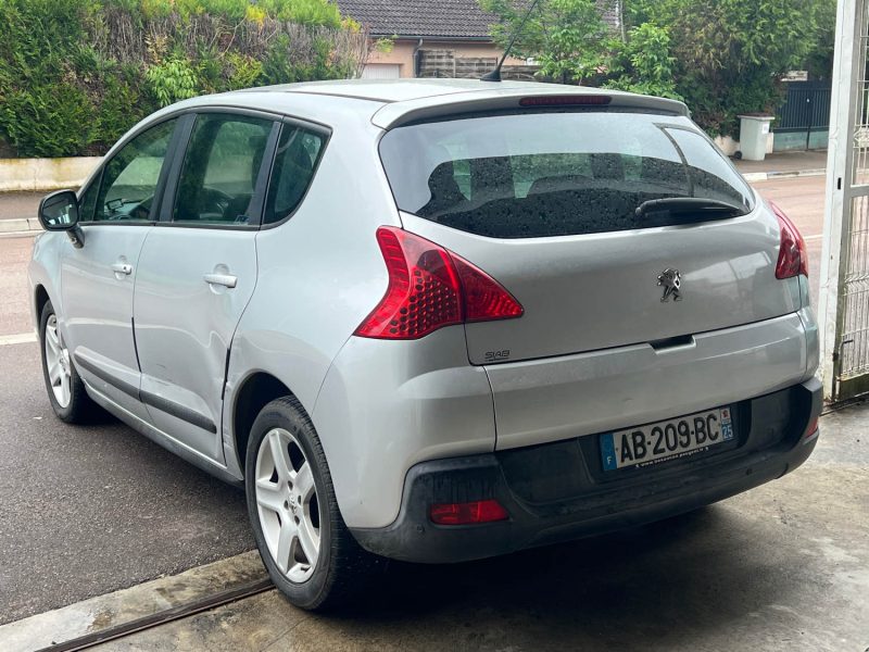 PEUGEOT 3008 1.6 HDI 110CV FELINE 