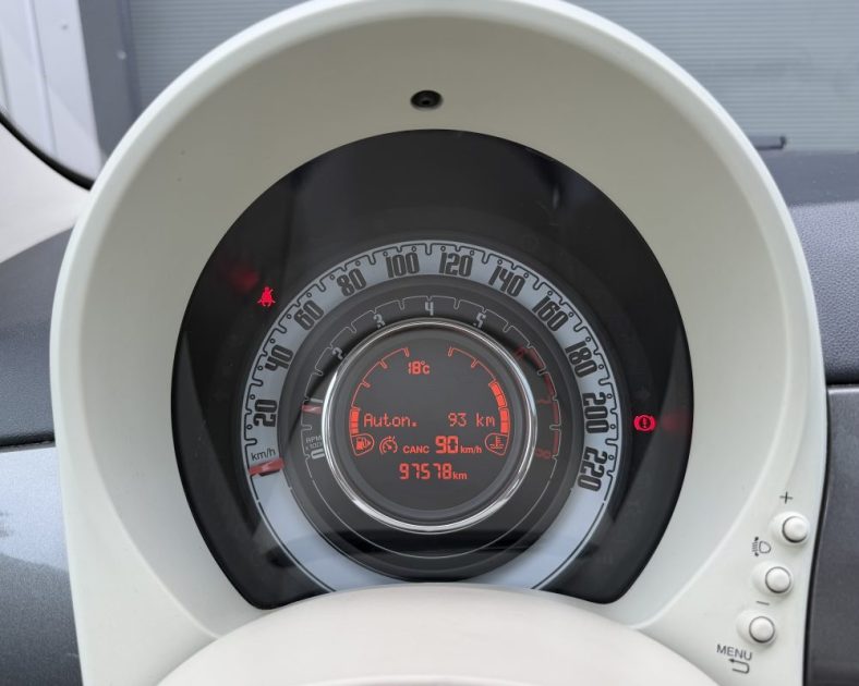 FIAT 500 1.2 69ch Lounge - État PARFAIT - TOIT PANORAMIQUE -  Entretien à Jour