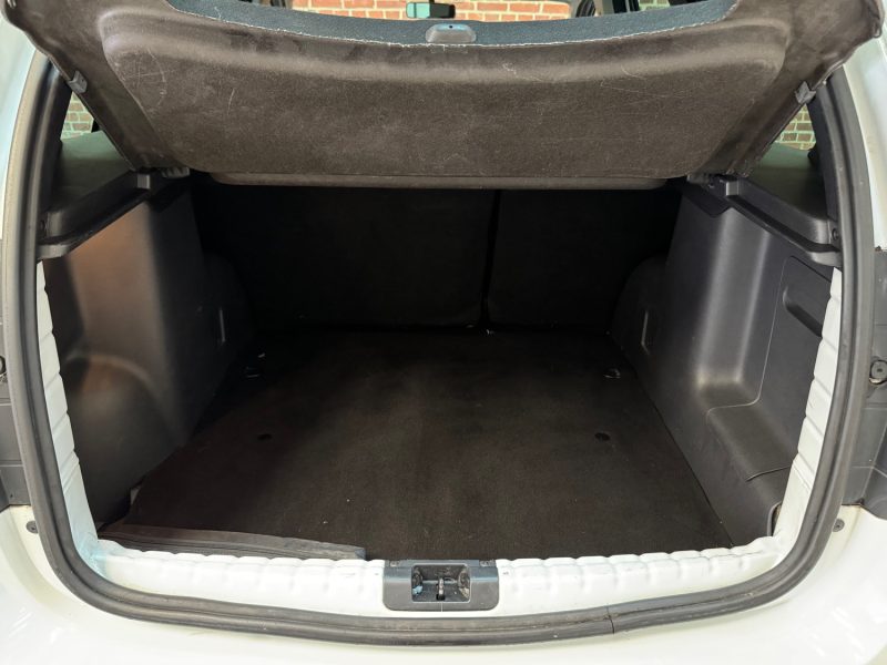 Dacia Duster 1.5 DCI 110CH 4X2 PRESTIGE | 1ére Main | Attelage