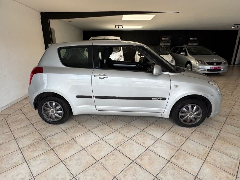 SUZUKI  SWIFT 1.3 92CV VVT - MOTEUR À CHAÎNE - GARANTIE 12MOIS OU 15.000KM - RÉVISÉE CT OK 2008
