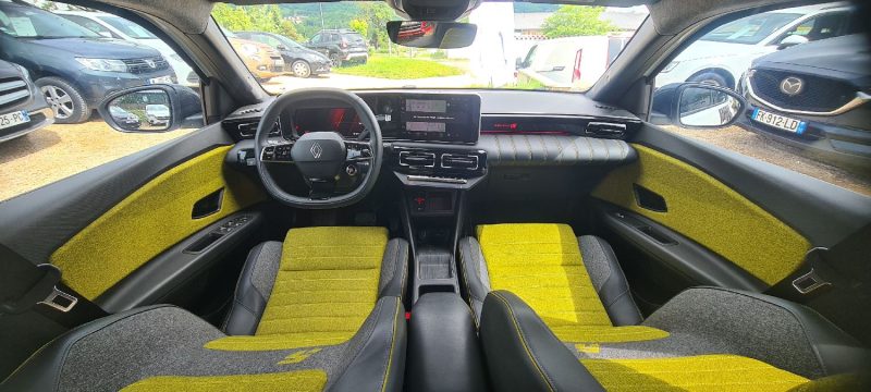 RENAULT 5 e-tech - 52kWh Iconic 5 150ch électrique