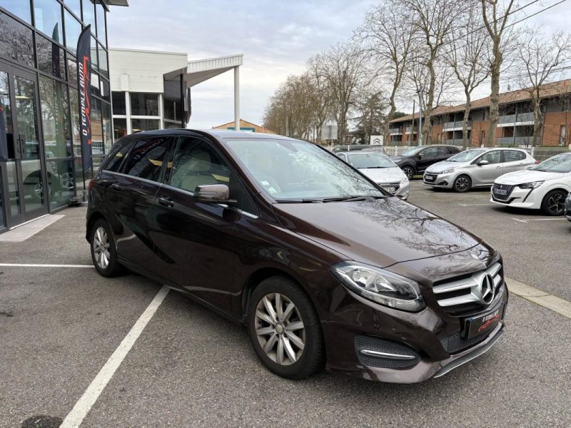 MERCEDES CLASSE B 200 CDI INSPIRATION 7G-DCT 2015