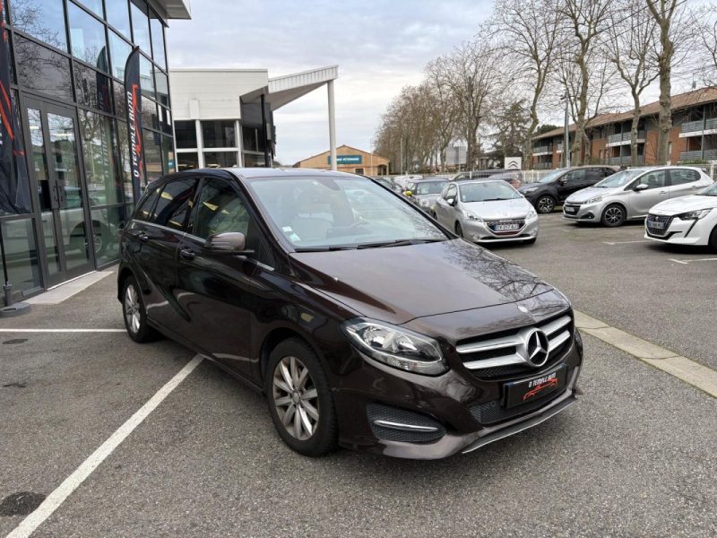 MERCEDES CLASSE B 200 CDI INSPIRATION 7G-DCT 2015