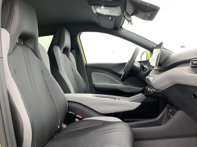 BYD DOLPHIN SURF  43.2 KWH 156 CH COMFORT AUTONOMIE 460 2025