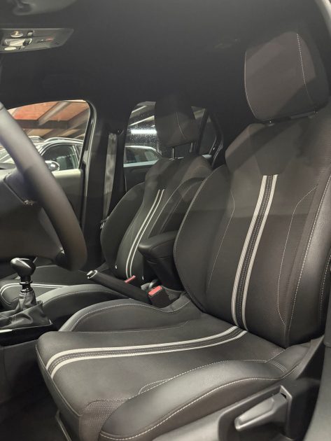 MAGNIFIQUE OPEL CORSA GS 1.2 100CH (CAMÉRA DE RECUL, SIEGES CHAUFFANTS, VOLANT CHAUFFANT, CARPLAY)