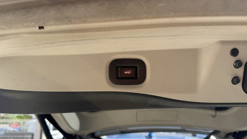 NISSAN X-TRAIL TEKNA / ALL MODE BVA 2L 177CV 2017