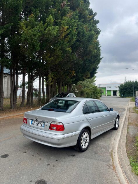 B.M.W. SERIE 5 D 2003