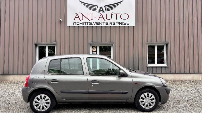 RENAULT CLIO 1.5 DCI 2002