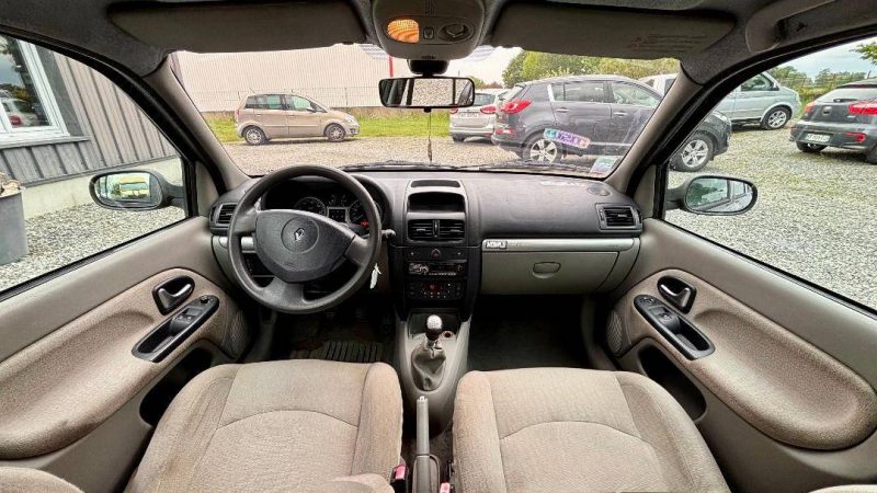RENAULT CLIO 1.5 DCI 2002