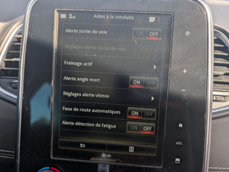Renault scenic iv 1.3tce 160ch intens+ edc pack bose 100.000kms full options garantie 12 mois