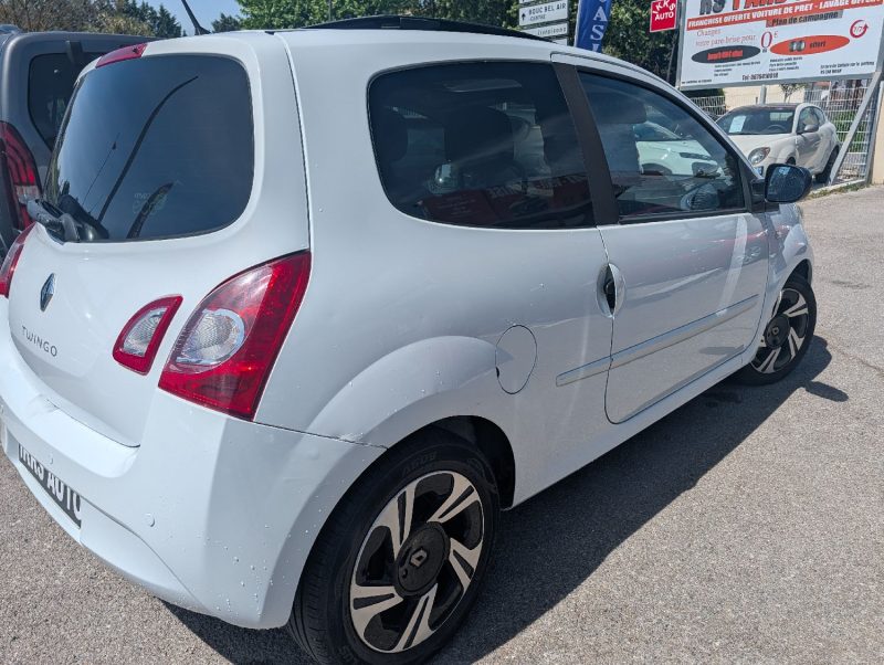Renault twingo 1.2 16v intens 75ch toit ouvrant panoramique /bluetooth/clim auto garantie 12 mois