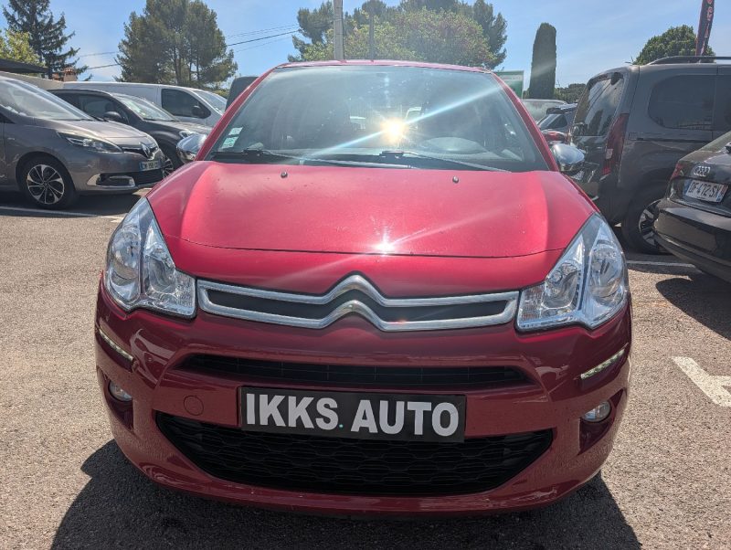 Citroen c3 ii 82ch feel edition gps/apple car play crit'air 1 garantie 12 mois 2eme main