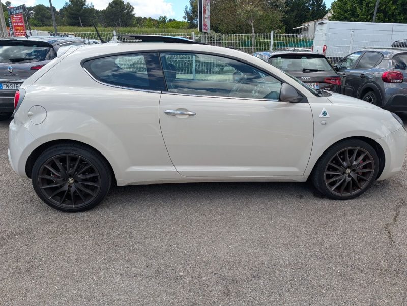 Alfa romeo mito 1.4 tb 170ch multi air quadrifoglio verde  serie speciale cuero spor