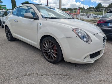 Alfa romeo mito 1.4 tb 170ch multi air quadrifoglio verde  serie speciale cuero spor