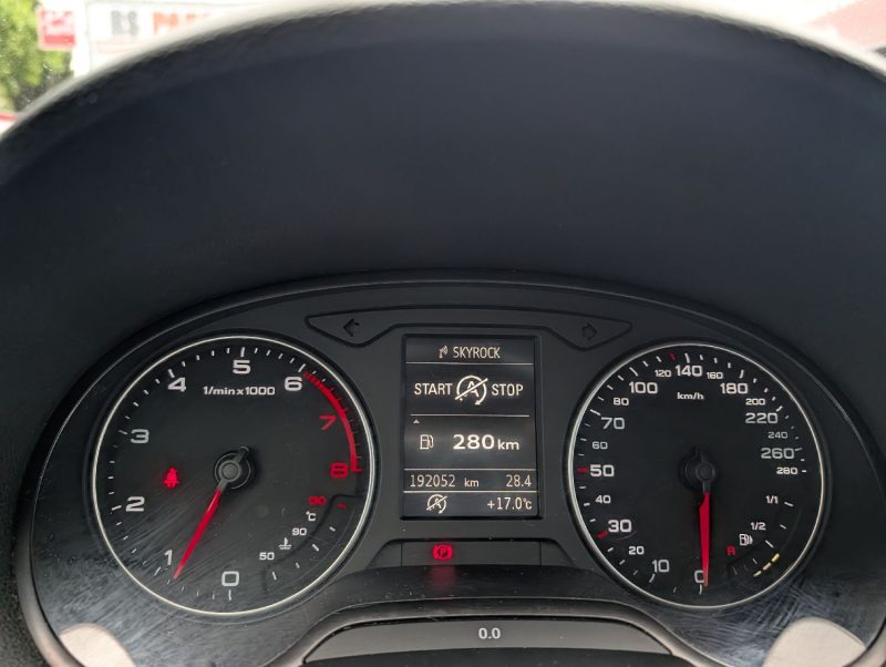 Audi a3 1.4tfsi 122ch ambiente gps/xenons excellent etat garantie 12 mois