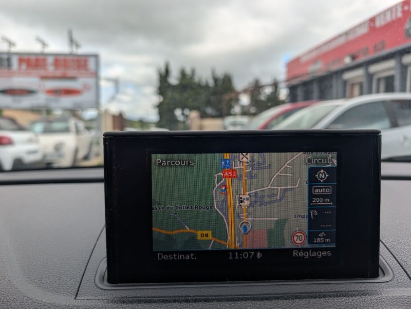 Audi a3 1.4tfsi 122ch ambiente gps/xenons excellent etat garantie 12 mois