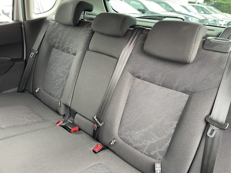 PEUGEOT 3008 1.6 VTI  120CV    GARANTIE 3/12 MOIS 2012