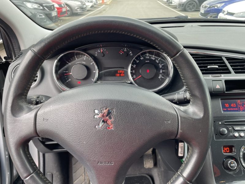 PEUGEOT 3008 1.6 VTI  120CV    GARANTIE 3/12 MOIS 2012