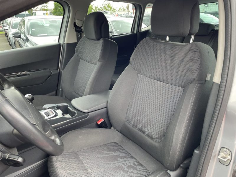 PEUGEOT 3008 1.6 VTI  120CV    GARANTIE 3/12 MOIS 2012