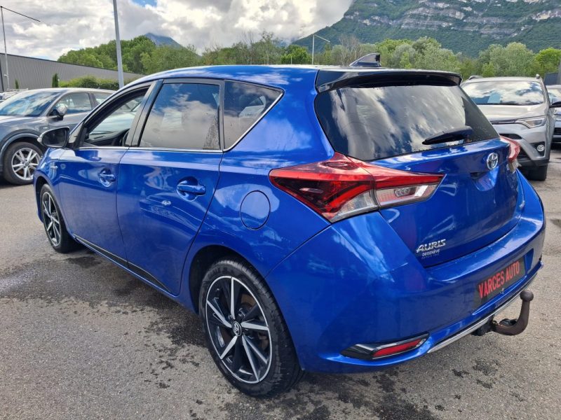 TOYOTA AURIS HSD 136H DESIGN HYBRID ATTELAGE  2018