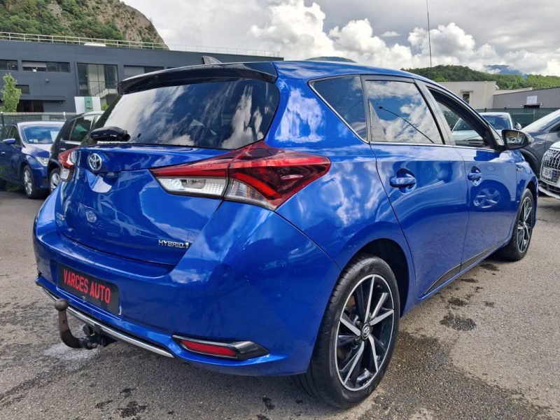 TOYOTA AURIS HSD 136H DESIGN HYBRID ATTELAGE  2018