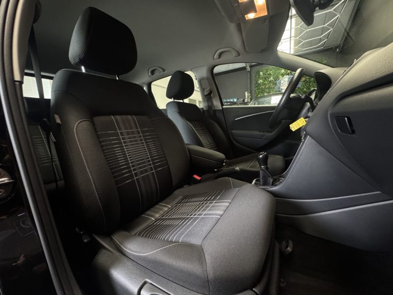 VOLKSWAGEN POLO 1.2 TSI 90ch BLUEMOTION TECHNOLOGY LOUNGE 2015