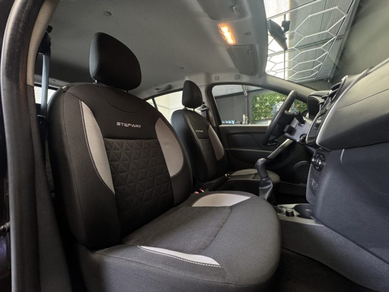 DACIA SANDERO 0.9 TCE 90ch STEPWAY PRESTIGE 