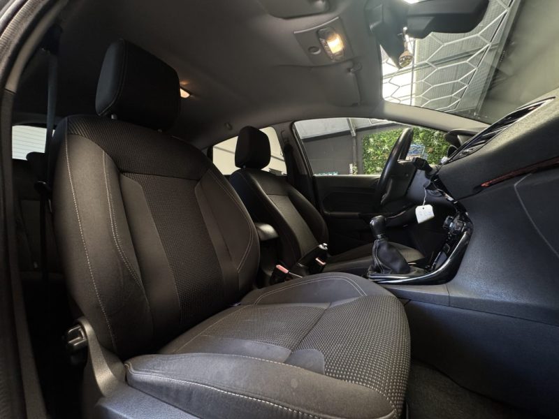 FORD FIESTA 1.0 ECOBOOST 100ch  TITANIUM 5P 