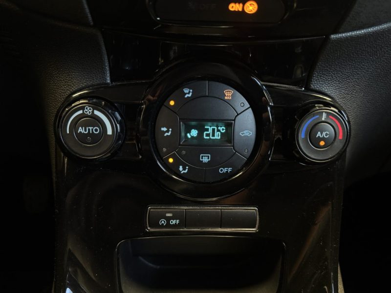 FORD FIESTA 1.0 ECOBOOST 100ch  TITANIUM 5P 