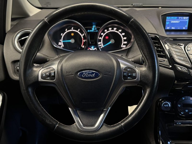 FORD FIESTA 1.0 ECOBOOST 100ch  TITANIUM 5P 