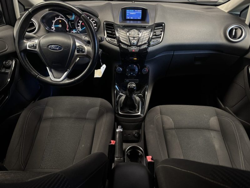 FORD FIESTA 1.0 ECOBOOST 100ch  TITANIUM 5P 