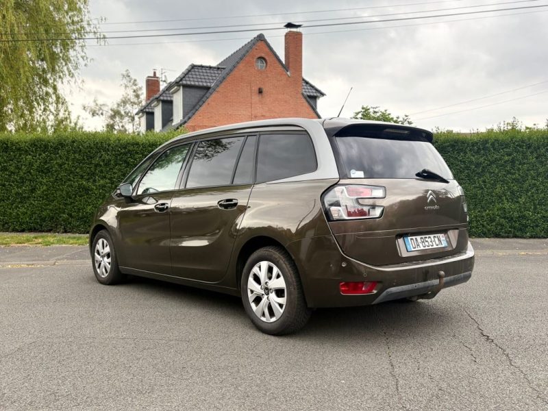 ✅ Magnifique CITROEN C4 E-HDI 116ch SHINE // Full Option / EmbrayageVolant Moteur + Kit Distrib Neuf