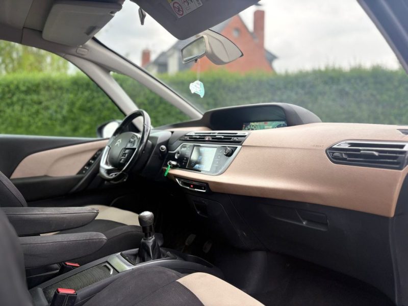 ✅ Magnifique CITROEN C4 E-HDI 116ch SHINE // Full Option / EmbrayageVolant Moteur + Kit Distrib Neuf