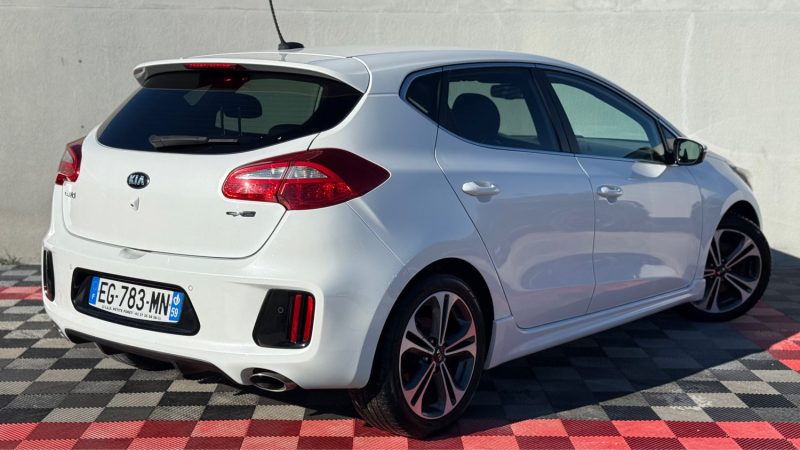 KIA CEE-D 1.6 CRDI 136CH  GT LINE  2016