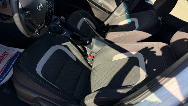 KIA CEE-D 1.6 CRDI 136CH  GT LINE  2016