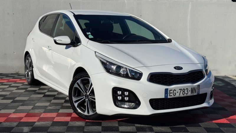 KIA CEE-D 1.6 CRDI 136CH  GT LINE  2016