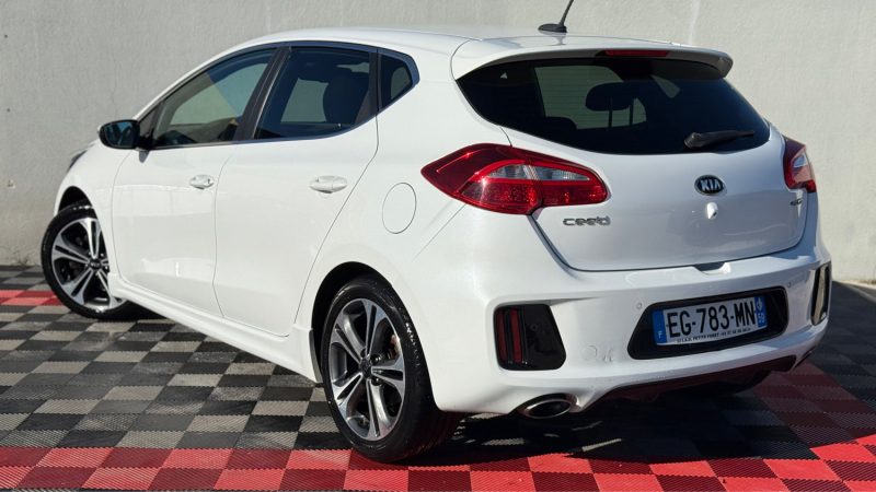 KIA CEE-D 1.6 CRDI 136CH  GT LINE  2016