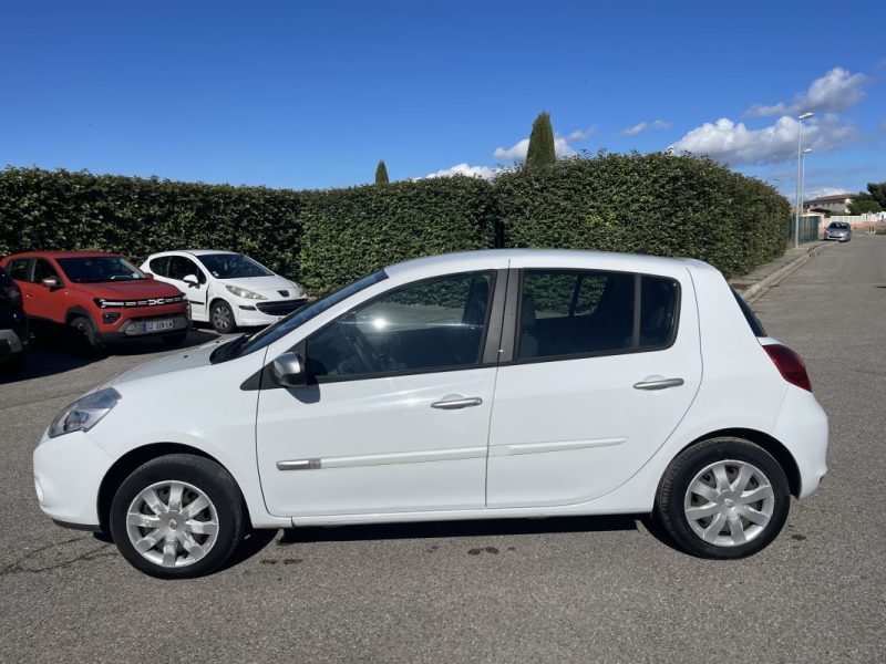 RENAULT CLIO ZEN 1.2 16V 75CV PREMIERE MAIN CT OK CLIM GARANTIE 