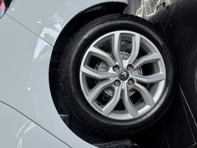 RENAULT CLIO IV  1.2 TCE 120 cv 2017