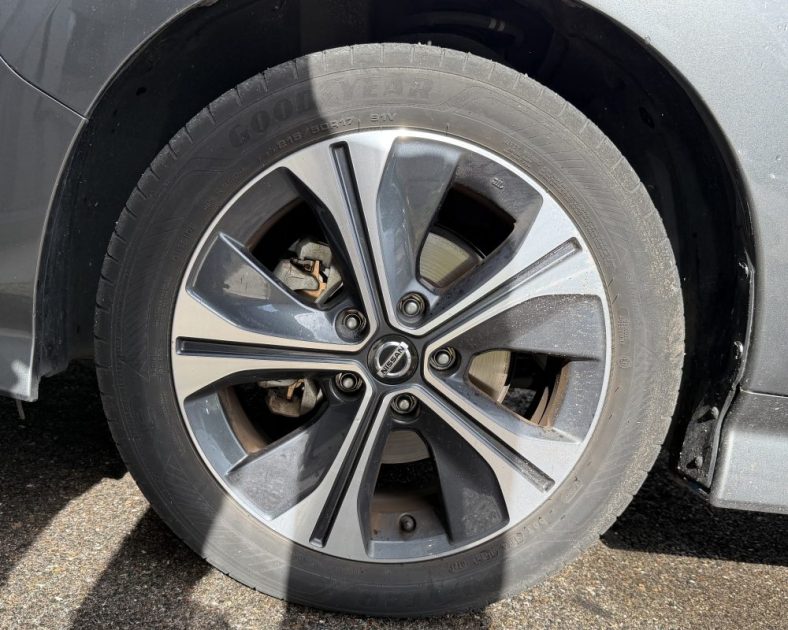 NISSAN LEAF 40KWH 150ch N-Connecta - Electrique - Chargeur Rapide CHAdeMO - Garantie 6 Mois