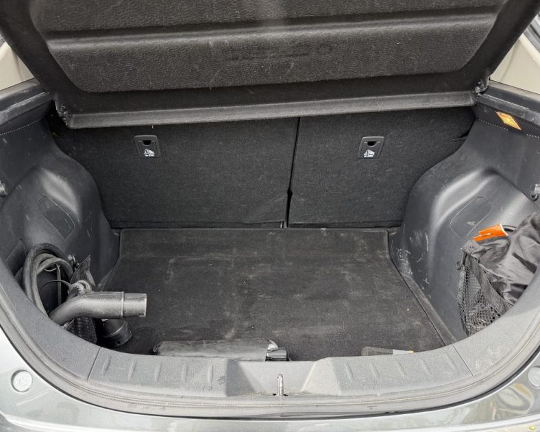 NISSAN LEAF 40KWH 150ch N-Connecta - Electrique - Chargeur Rapide CHAdeMO - Garantie 6 Mois