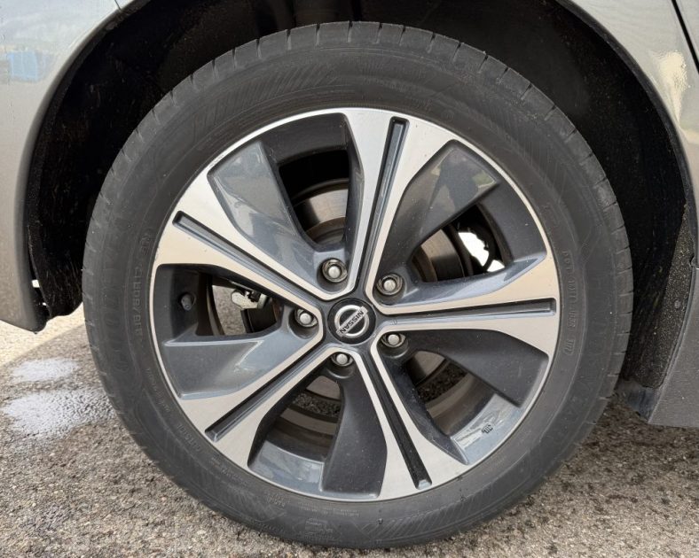 NISSAN LEAF 40KWH 150ch N-Connecta - Electrique - Chargeur Rapide CHAdeMO - Garantie 6 Mois